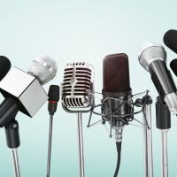 Which is the Right Microphone for Your Voice? Condenser or Dynamic?
